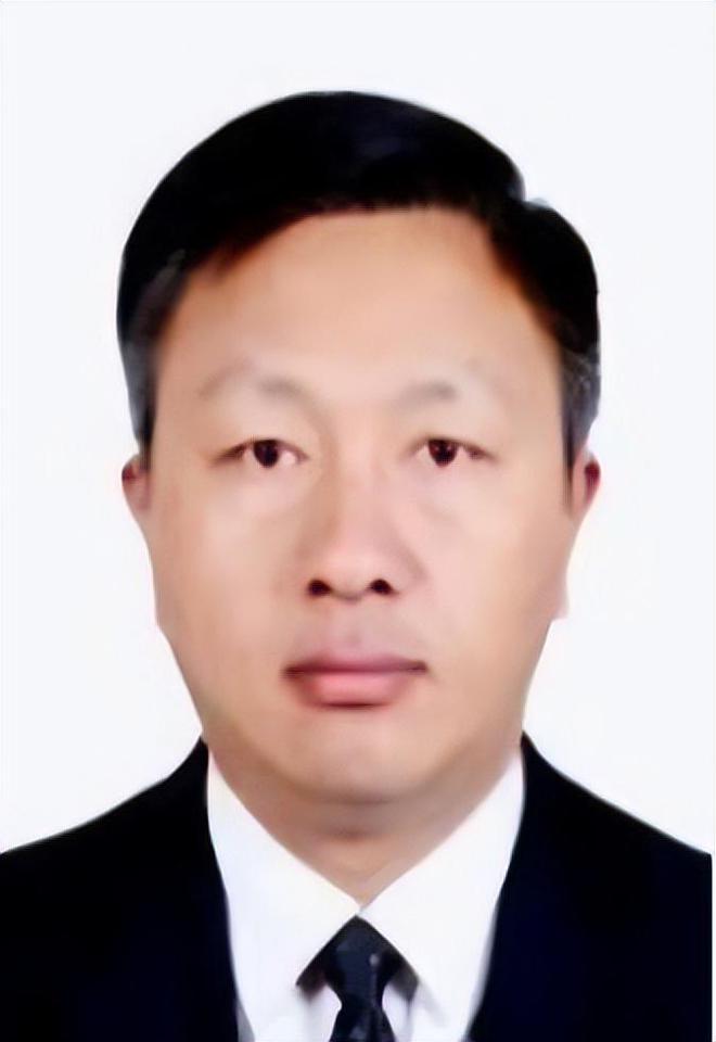 贵州省六盘水市文体广电旅游局现任领导简介(图1)